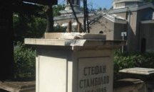 Откраднаха бюста от гроба на Стефан Стамболов
