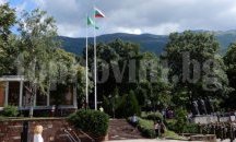 Карлово чества своя празник и 181-та годишнина от рождението на Левски (СНИМКИ)
