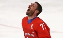 Какво рискуват Лос Анжелис Кингс с привличането на Ковалчук?