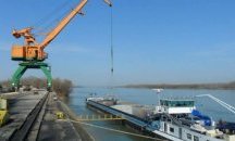 Фериботът при ГКПП "Свищов" временно не работи
