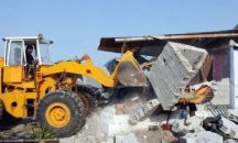 Събарят паметник на социализма във Враца