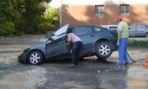 Кола заседна в дупка на шуменски булевард