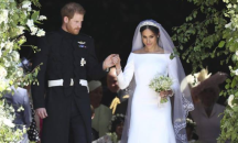 Хари и Меган дадоха лична снимка от сватбата си за коледна картичка