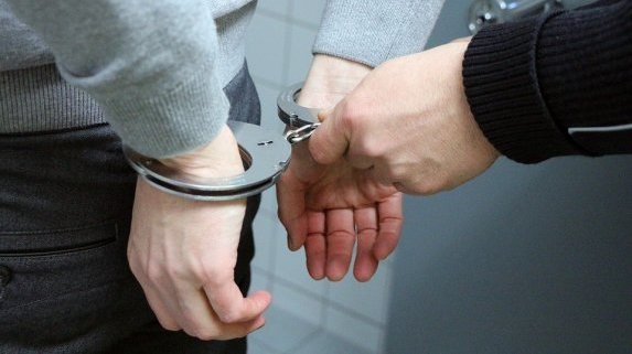 Повдигнаха обвинение на мъжа, проявил агресия към журналисти в "София Тех Парк"