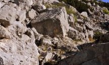 Блокират пътя Радуил - Боровец заради рекорден брой свлачища