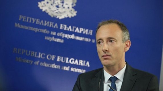 Вълчев: Wi-Fi за всяко училище до края на годината