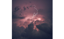 Гръм уби жена и рани съпруга й в Сърбия