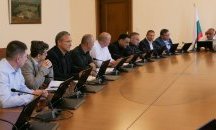 Шест души остават в тежко състояние след катастрофата край Своге