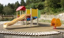 Вандали трошат детски площадки в Стара Загора, щетите са за десетки хиляди лева