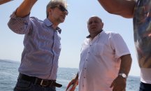 Нено Димов инспектира мястото на потъналия кораб край Созопол