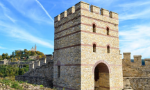 Подготвят нова реставрация на крепостта Трапезица