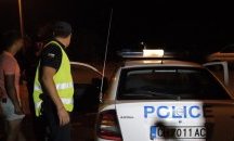 Роми с брадви нападнаха полицията в Гълъбово