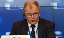 Еврокомисар Андрюкайтис: Мерките срещу африканската чума не бива да спират