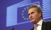 Румъния отхвърли обвиненията на Йотингер, че Букурещ иска да унищожи ЕС