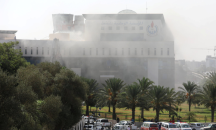 Затвориха летището в Триполи заради ракетен обстрел