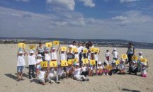 Малки природолюбители почистиха плажната ивица във Варна