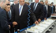 Борисов откри нов завод за самолетни части край Пловдив с 200 работни места