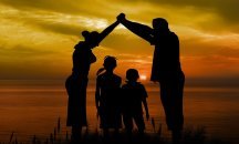 Родители излизат на национален протест срещу Стратегията за детето