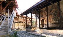 Камери са заснели лицата на крадците в Роженския манастир