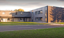 Работници от „Костал“ стачкуват с искане за по-високи заплати