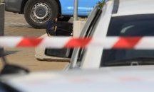 Изоставена раница пред парламента вдигна полицията на крак