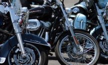 Моторист е задържан след гонка с полицаи в София