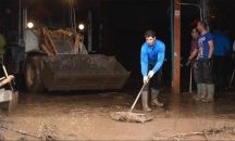 Рафаел Надал се включи в разчистването в Майорка