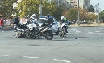 Полицай пострада след удар в автомобил