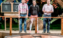 Провокативната Христина напусна „Фермата“