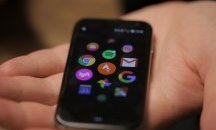 Как смартфоните увреждат кожата ни