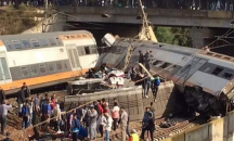 Влак дерайлира в Мароко, поне 10 души са загинали