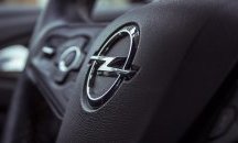 Прокуратурата във Франкфурт обискира централата на Opel