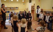 Илияна Йотова: Трябва да възстановим българското училище "Христо Ботев"