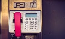 Вашингтон отвори гореща линия за жертвите на свещеници педофили