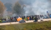 Сблъсъци между мигранти и полиция на границата между Хърватия и Босна