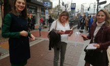 Раздадоха над 1000 екземпляра ''История славянобългарска'' в четири града