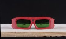 3D очила подобряват учебния процес в пловдивско училище