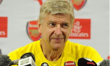 Арсен Венгер отрече да преговаря с „Милан“