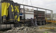 Несебър изнася опасни отпадъци край село Баня