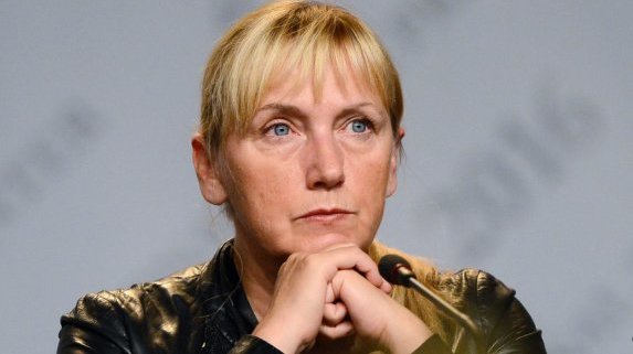 Повдигнаха обвинение на Елена Йончева за пране на пари