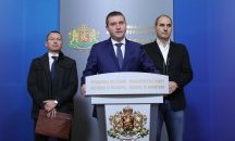 Горанов: 1000 лева за „Гражданска отговорност” е спекулация, данъкът за старите коли скача с до 10 лв.