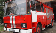 Камион със слама изгоря на пътя към Рожен