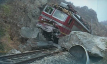 Изтеглиха локомотива от Кресненското дефиле