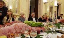 Вечеря в Националната художествена галерия предизвика скандал