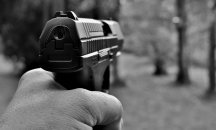Пациент откри огън в болница в Прага, има ранени