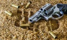 Издирват предполагаем сериен убиец в Кипър