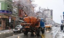 Почистиха снега по основните улици във Велико Търново