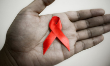 Защо СПИН има от 40 години, но не и ваксина?
