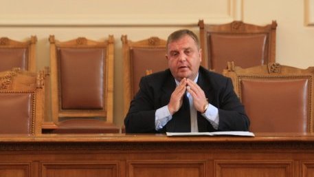 Каракачанов: ТЕРЕМ-Варна е на загуба, задълженията са близо 3 млн. лв.