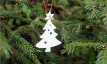 Учителка от Царево превръща морето в коледна украса